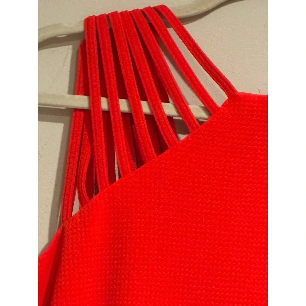 Ronni Nicole Red Textured Sheath Dress Strappy Cage Neckline Size 6‎